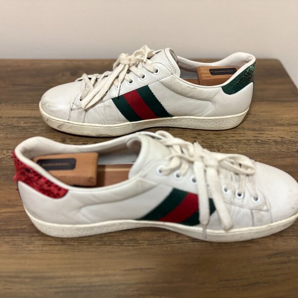 Gucci - Men's Ace sneaker with embroidery - Picture 4 of 5